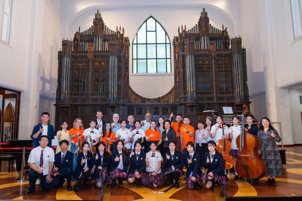 Baltimore Symphony Orchestra musicians and other Baltimore delegation members with Xiamen students on Gulangyu island, October 29, 2025 in honor of the 40th anniversary of the Baltimore-Xiamen Sister City relationship.